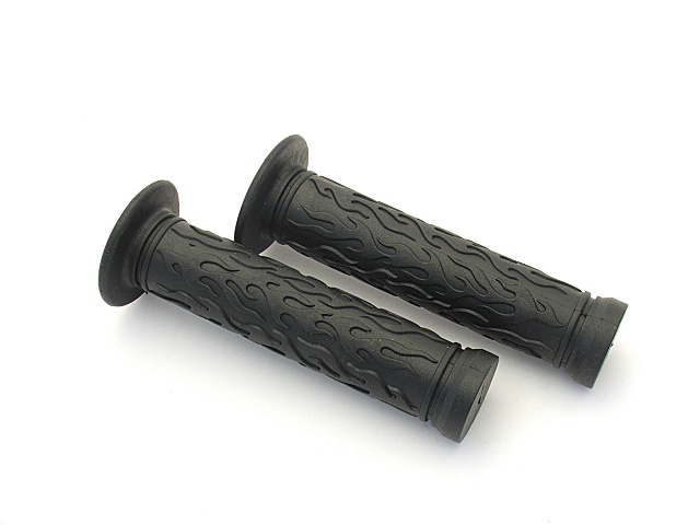 BMX kerékpár markolat 135 mm fekete BMX kerékpár markolat 135 mm fekete